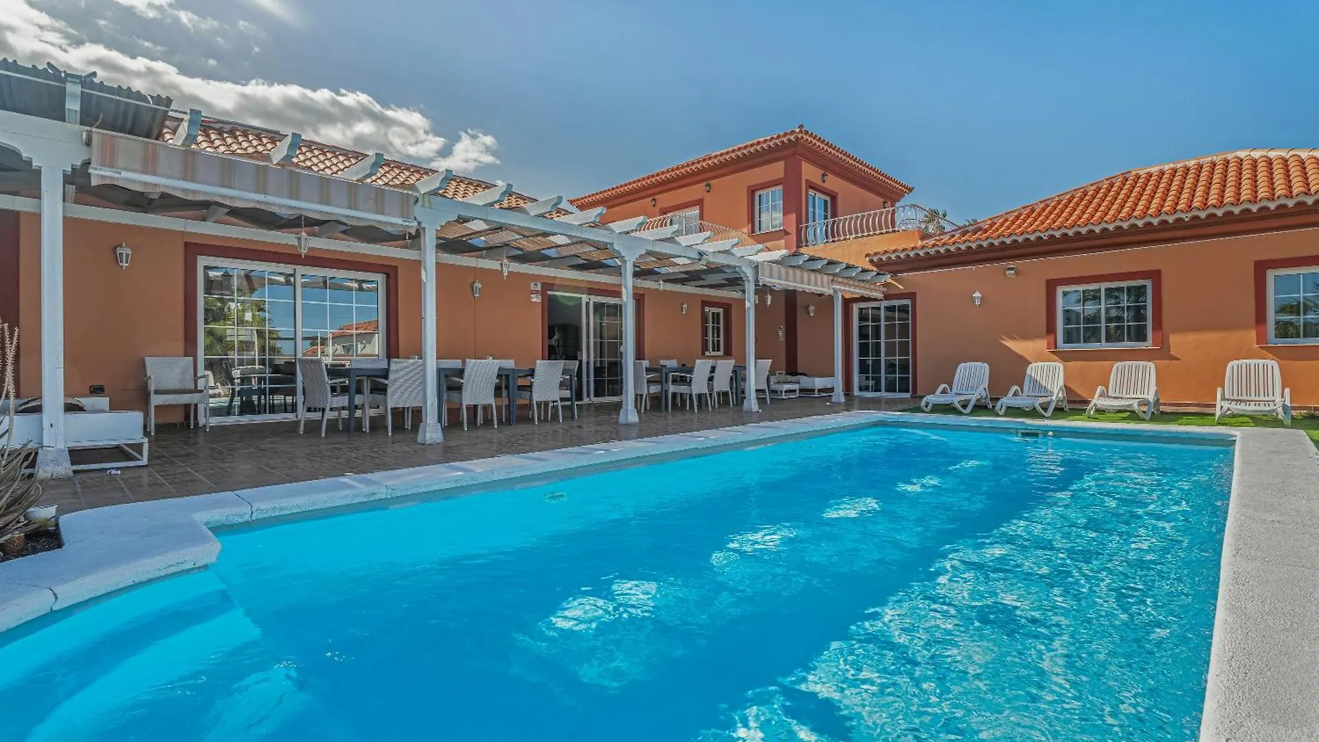 Villa Mi Sol Σαν Μιγκέλ ντε Αμπόνα 0*,
